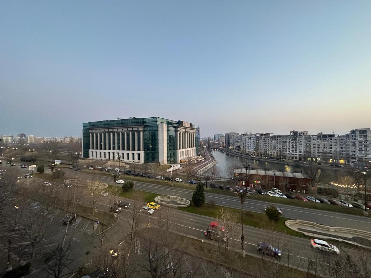 Unirii Lake Tribunal Bukarest Exterior foto