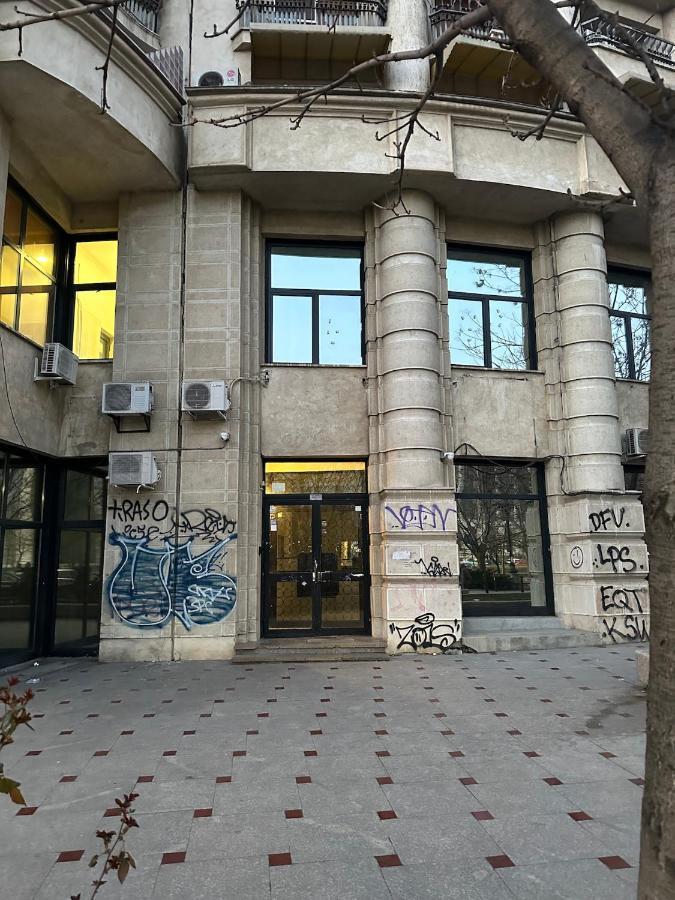 Unirii Lake Tribunal Bukarest Exterior foto