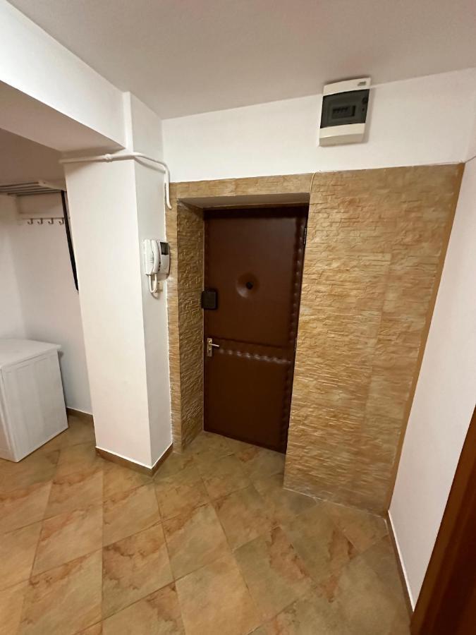 Unirii Lake Tribunal Bukarest Exterior foto