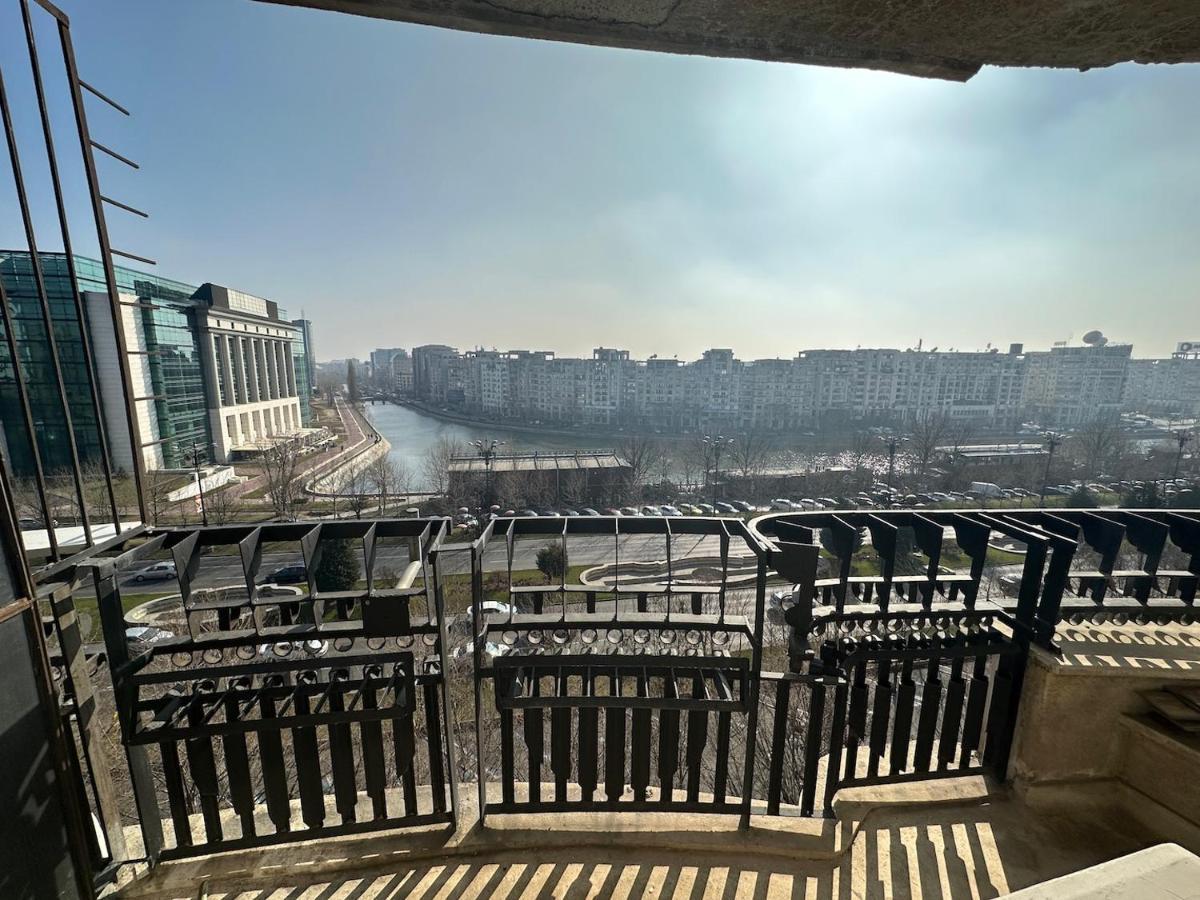 Unirii Lake Tribunal Bukarest Exterior foto