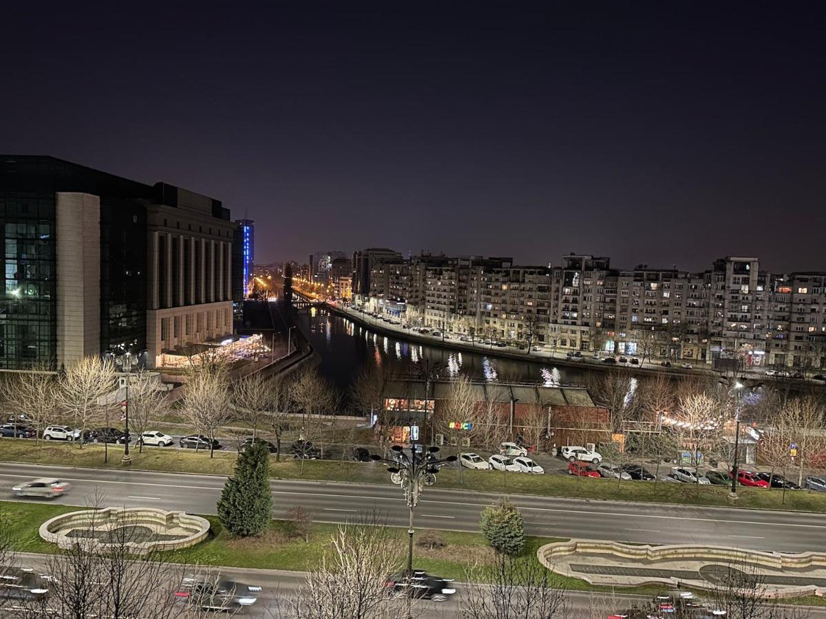 Unirii Lake Tribunal Bukarest Exterior foto